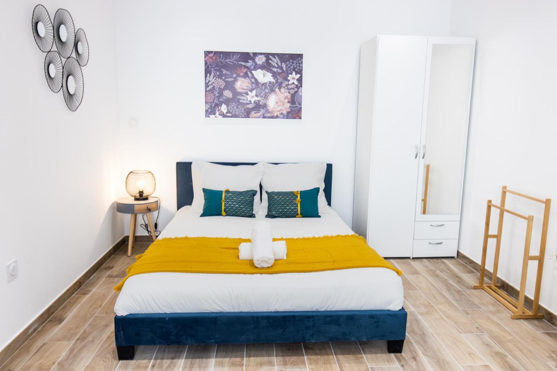 Apartamento Charmant Studio Climatise 'Alma 1' - Beziers Centre - Wifi Fibre - Netflix Exterior foto