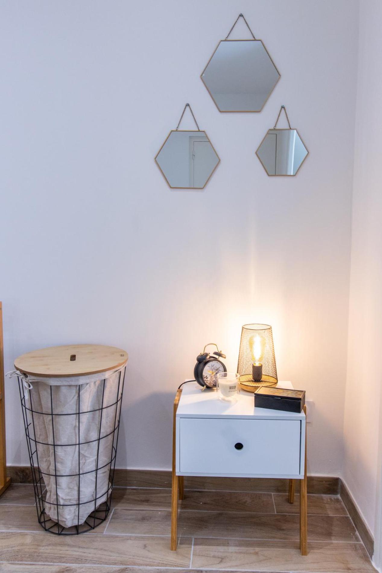 Apartamento Charmant Studio Climatise 'Alma 1' - Beziers Centre - Wifi Fibre - Netflix Exterior foto